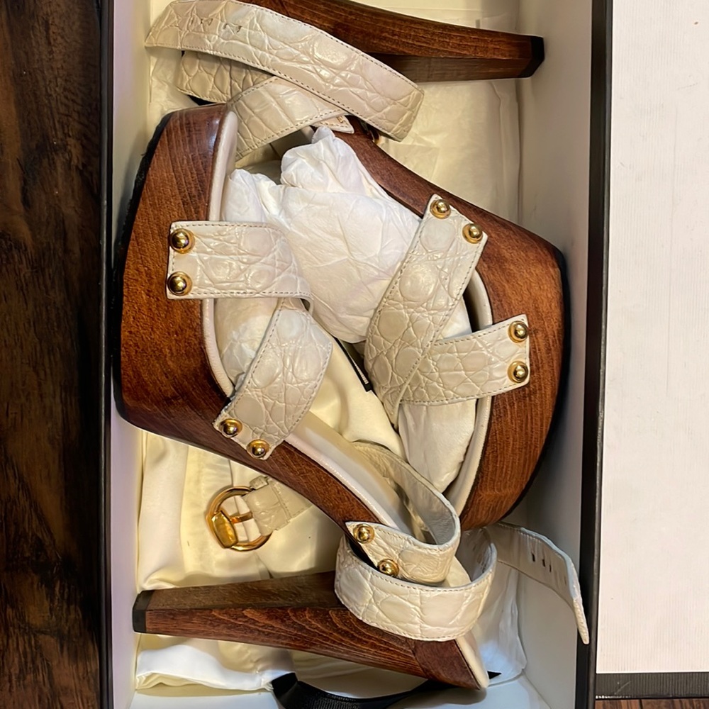 Offwhite wooded gucci heels